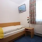 Hansa 3* Dusseldorf