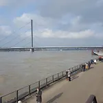 Hansa 3* Dusseldorf